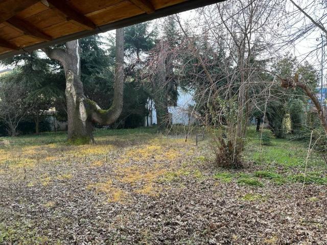 Villa in vendita a Rovato BS