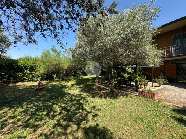 Villa in vendita a Rovato BS