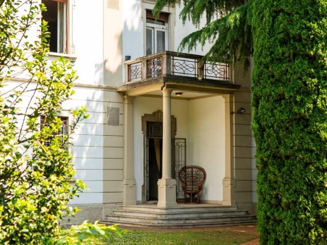 Villa in vendita a Rovato BS