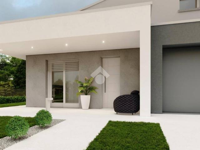 Villa in vendita a Roverbella MN