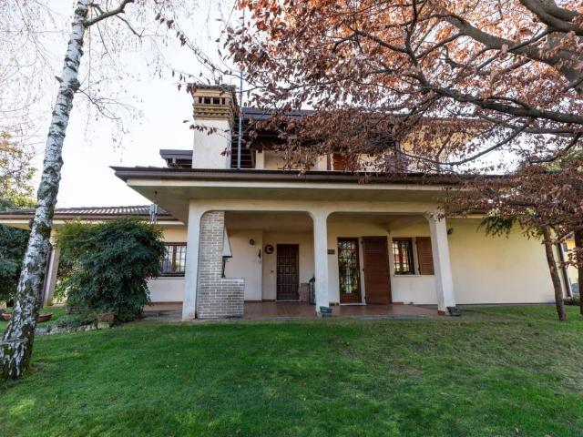 Villa in vendita a Roveredo in Piano PN