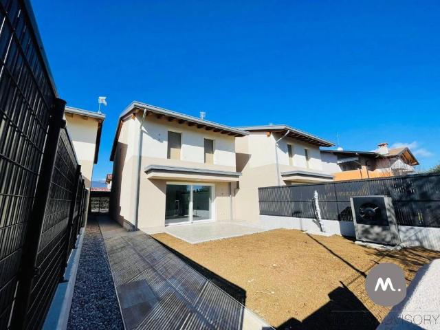 Villa in vendita a Roveredo in Piano PN