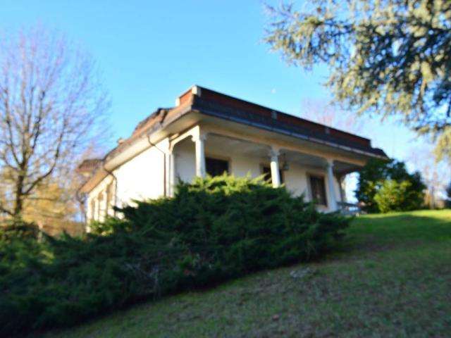 Villa in vendita a Rovescala PV