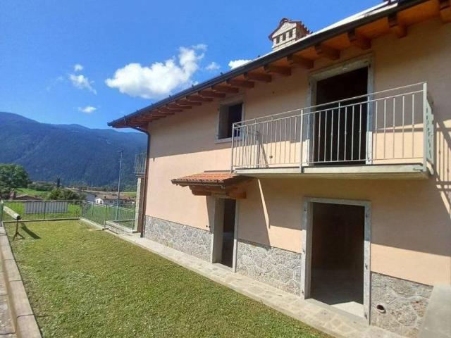 Villa in vendita a Rovetta BG