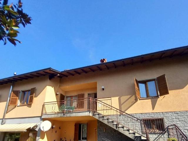 Villa in vendita a Rovetta BG