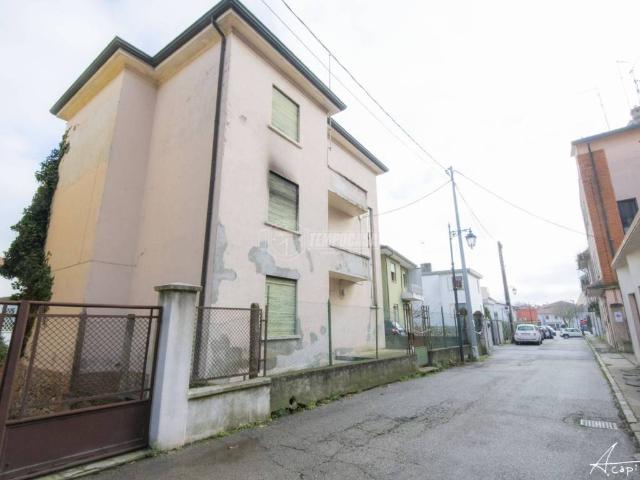 Villa in vendita a Rovigo RO