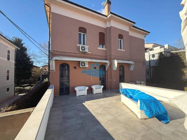 Villa in vendita a Rovigo RO