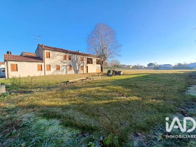 Villa in vendita a Rovigo RO