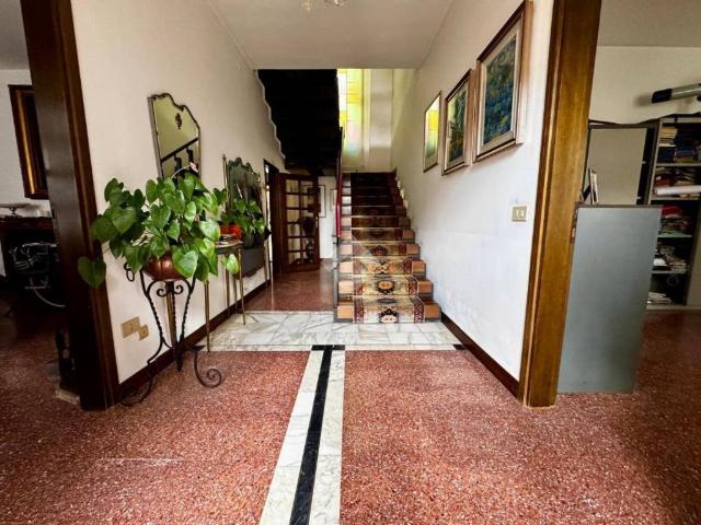 Villa in vendita a Rovigo RO