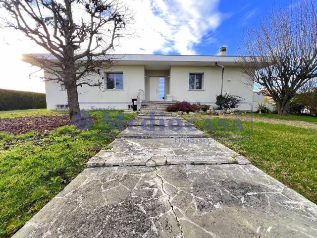 Villa in vendita a Rovigo RO