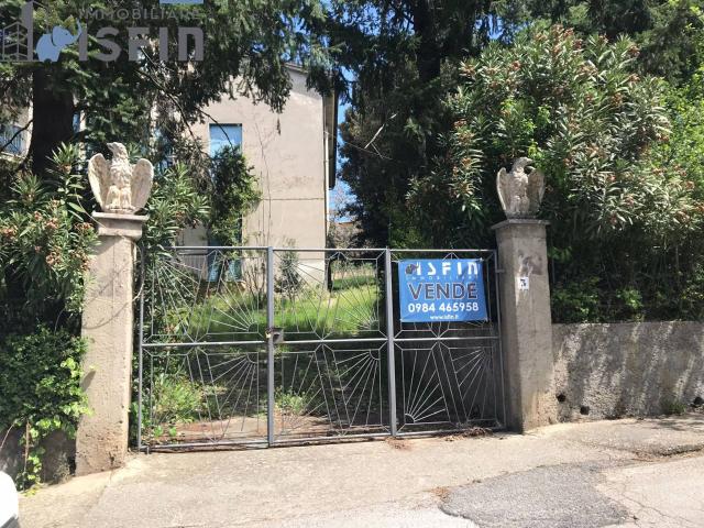 Villa in vendita a Rovito