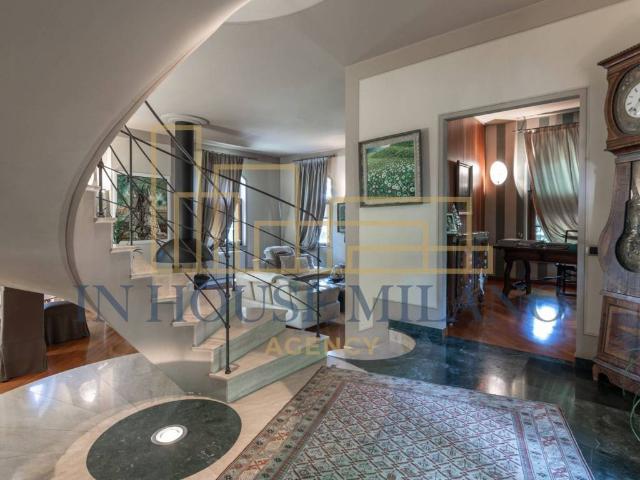 Villa in vendita a Rozzano MI