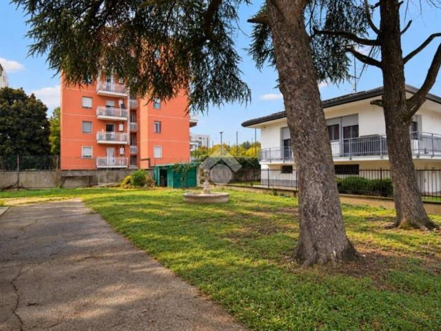 Villa in vendita a Rozzano MI