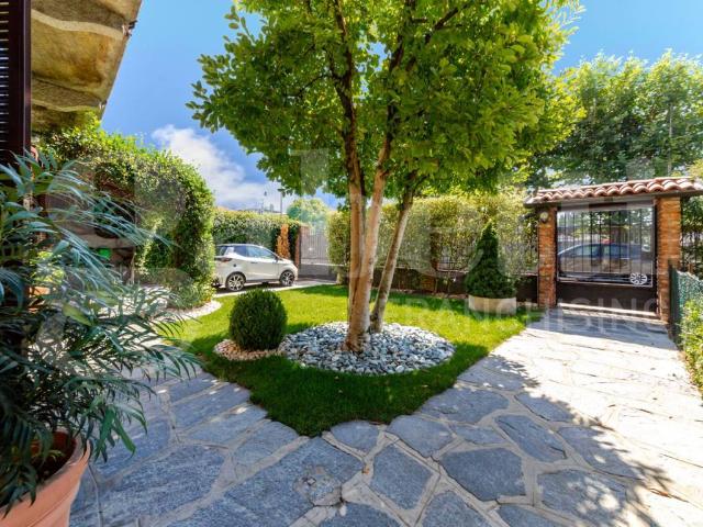 Villa in vendita a Rozzano MI