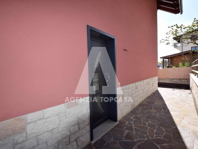 Villa in vendita a Roana VI