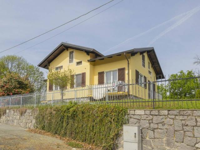 Villa in vendita a Roasio VC