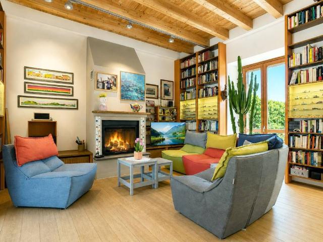 Villa in vendita a Robbiate LC