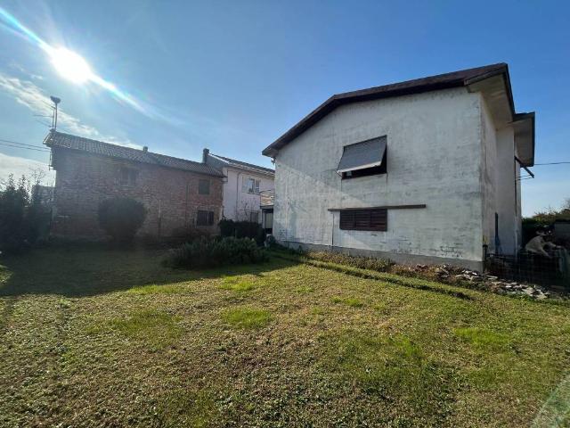 Villa in vendita a Robbio PV