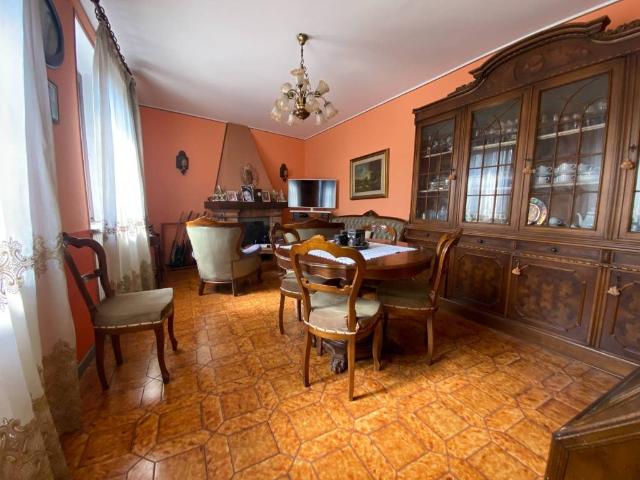 Villa in vendita a Robbio PV