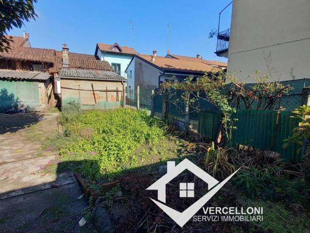 Villa in vendita a Robbio PV