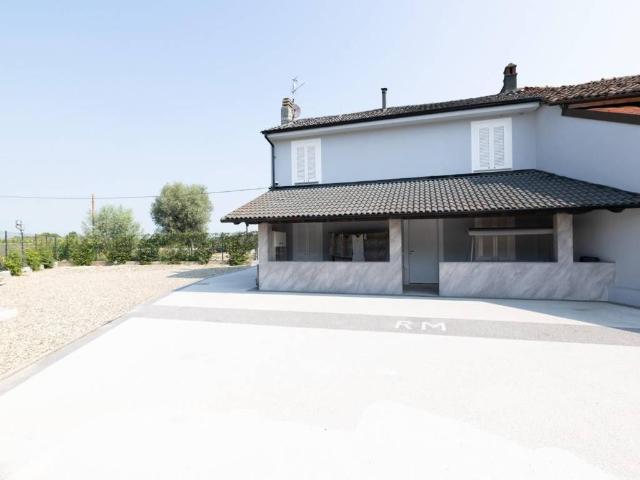 Villa in vendita a Robbio PV