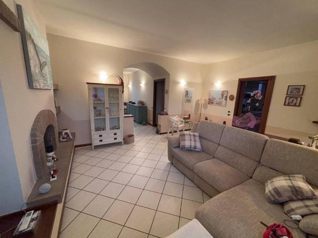 Villa in vendita a Robecchetto con Induno MI