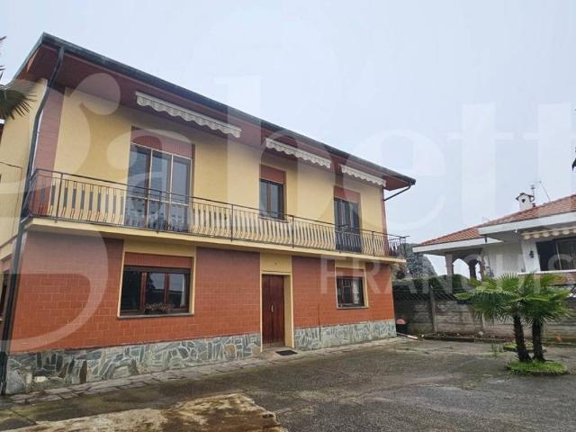 Villa in vendita a Robecchetto con Induno MI