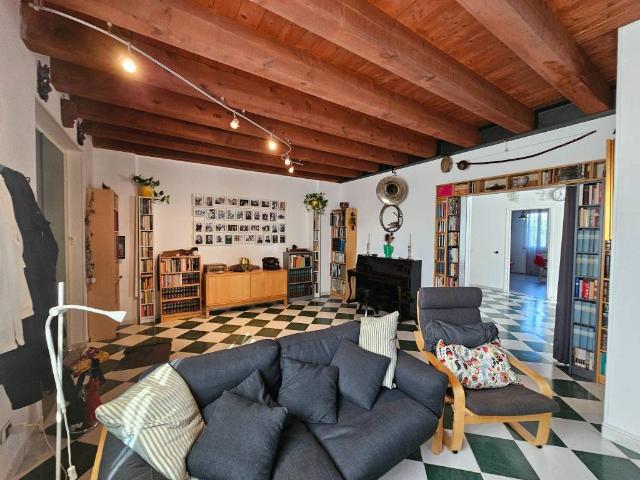 Villa in vendita a Robecco sul Naviglio MI