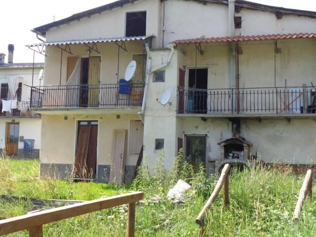Villa in vendita a Roburent CN