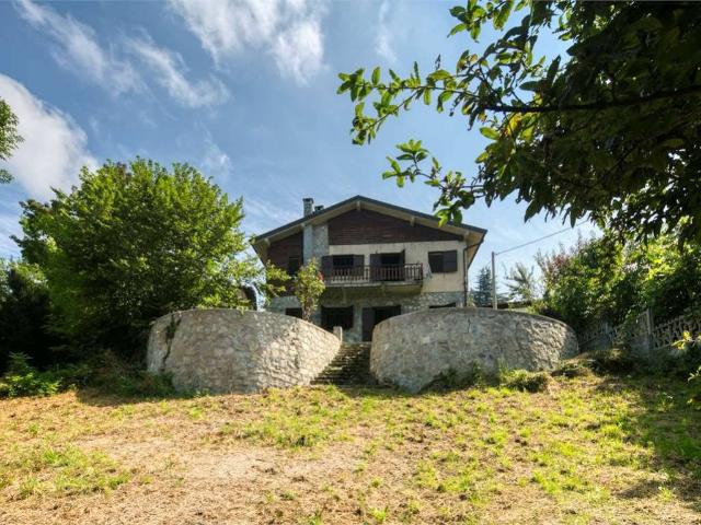 Villa in vendita a Roburent CN