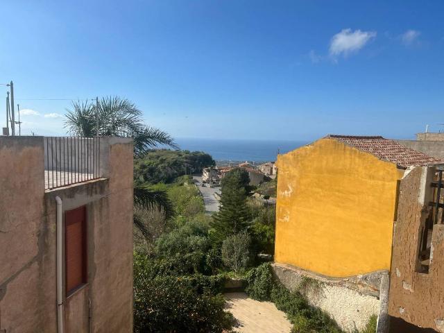 Villa in vendita a Roccavaldina ME
