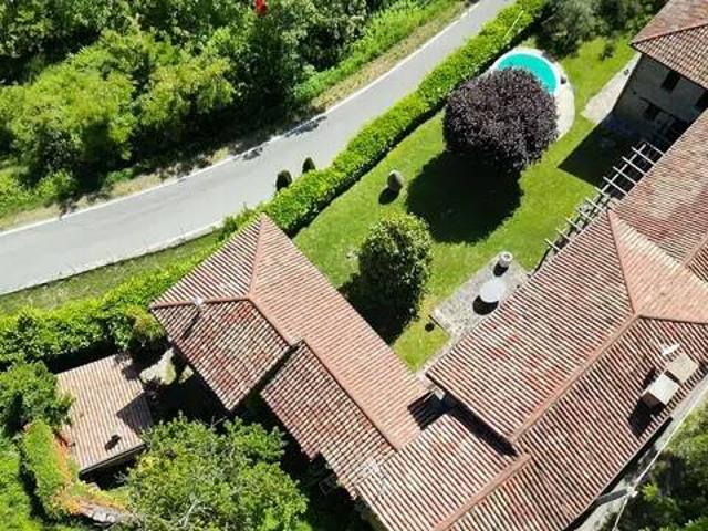 Villa in vendita a Roccaverano AT