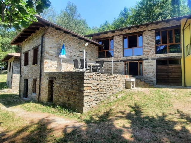 Villa in vendita a Roccaverano AT
