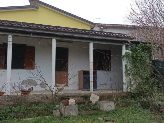 Villa in vendita a Rocca d'Evandro CE