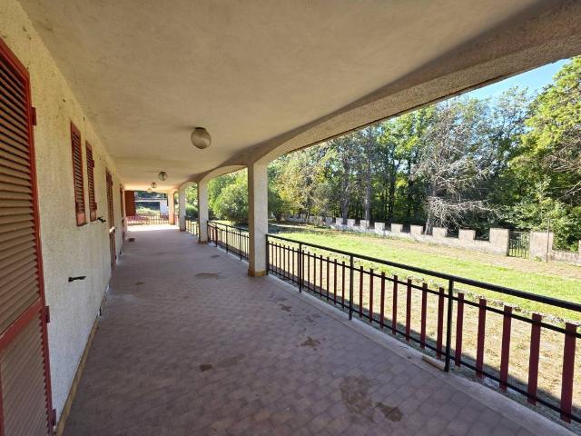 Villa in vendita a Rocca d'Evandro CE