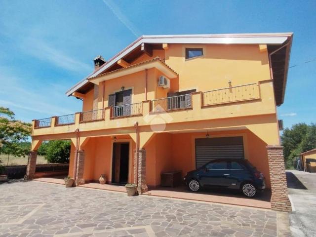 Villa in vendita a Rocca d'Evandro CE