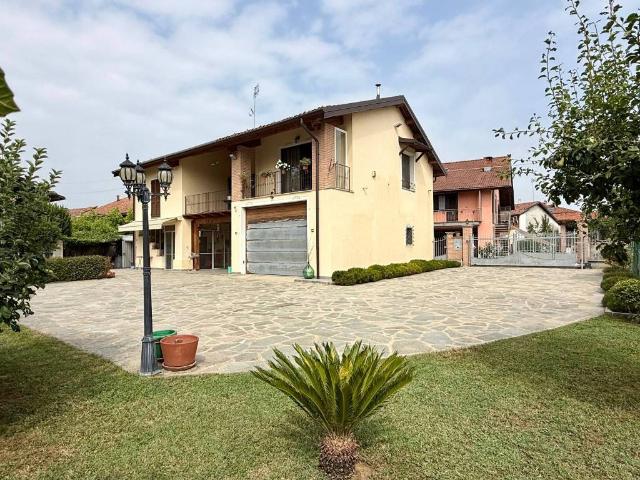 Villa in vendita a Rocca de' Baldi CN