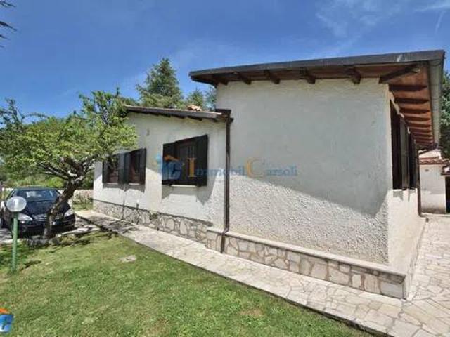 Villa in vendita a Rocca di Botte AQ