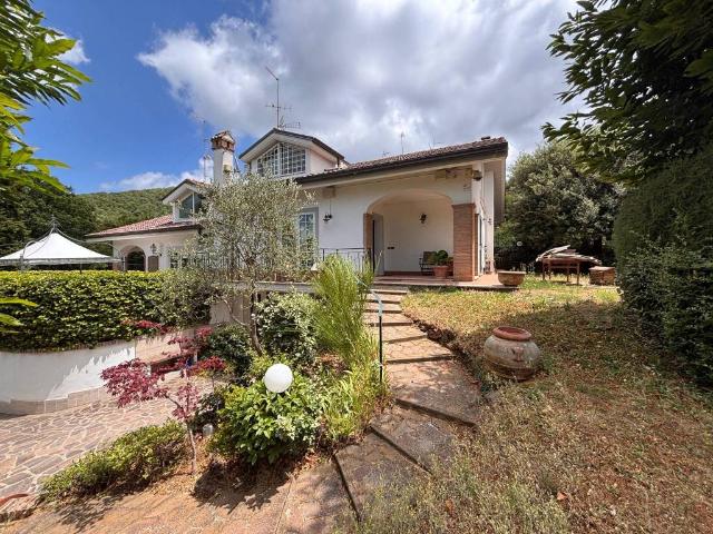 Villa in vendita a Rocca di Papa RM