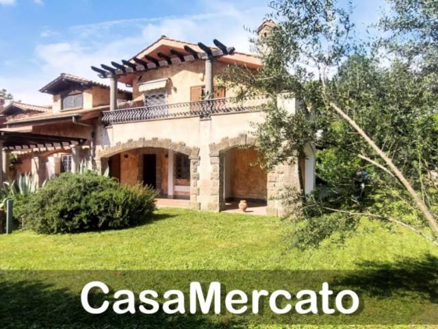 Villa in vendita a Rocca di Papa RM