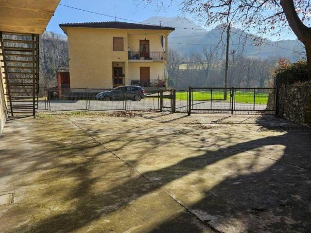 Villa in vendita a Rocca Susella PV