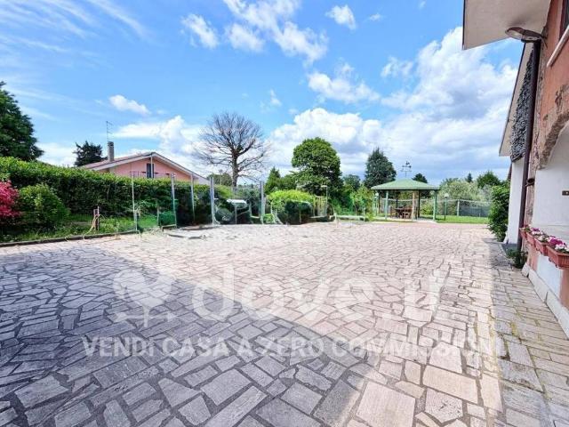 Villa in vendita a Rocca Priora RM