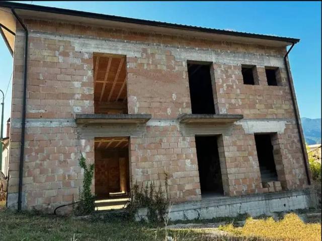 Villa in vendita a Roccabascerana AV