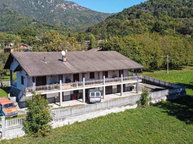 Villa in vendita a Roccabruna CN