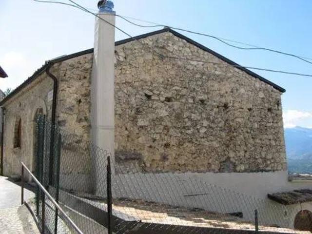 Villa in vendita a Roccacasale AQ