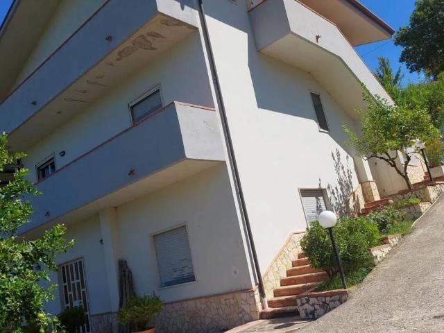 Villa in vendita a Roccadaspide SA