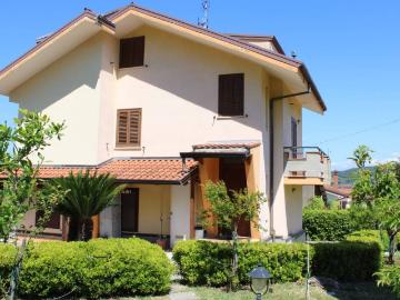 Villa in vendita a Roccadaspide SA
