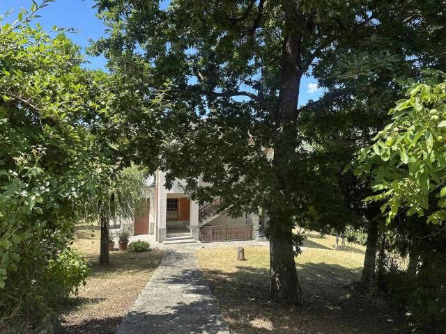 Villa in vendita a Roccaforte Ligure AL