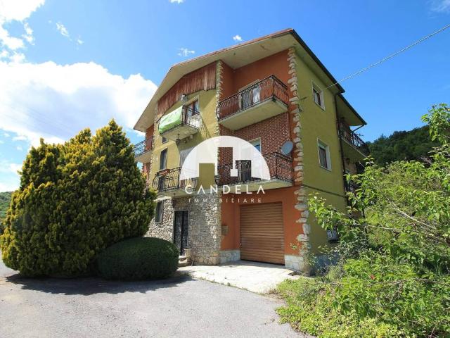 Villa in vendita a Roccaforte Mondovì CN