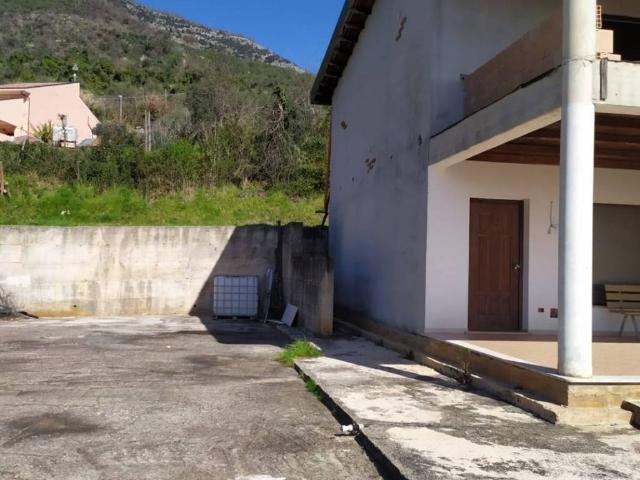 Villa in vendita a Roccagorga LT